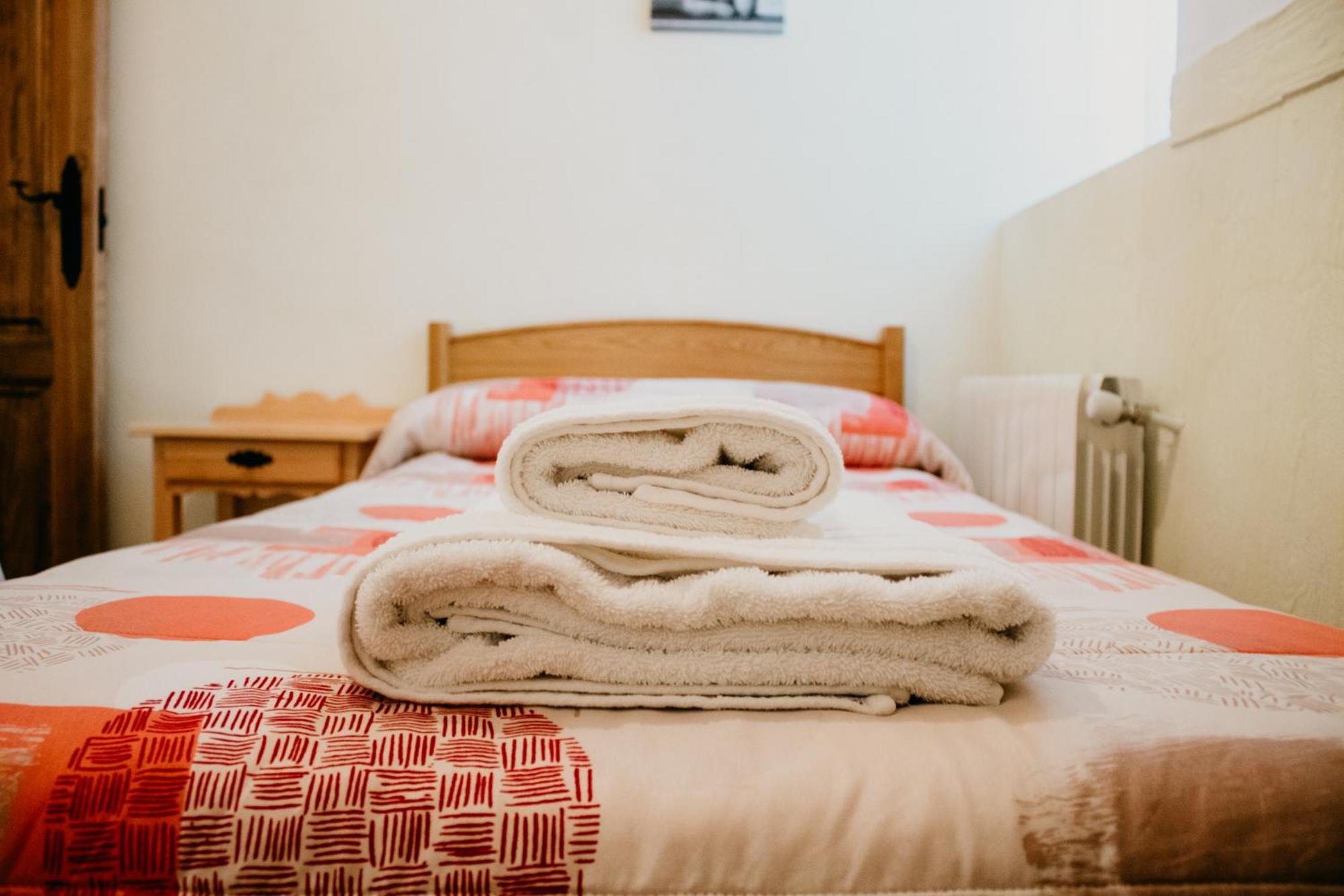 Apartamentos El Callejon Riópar Екстериор снимка