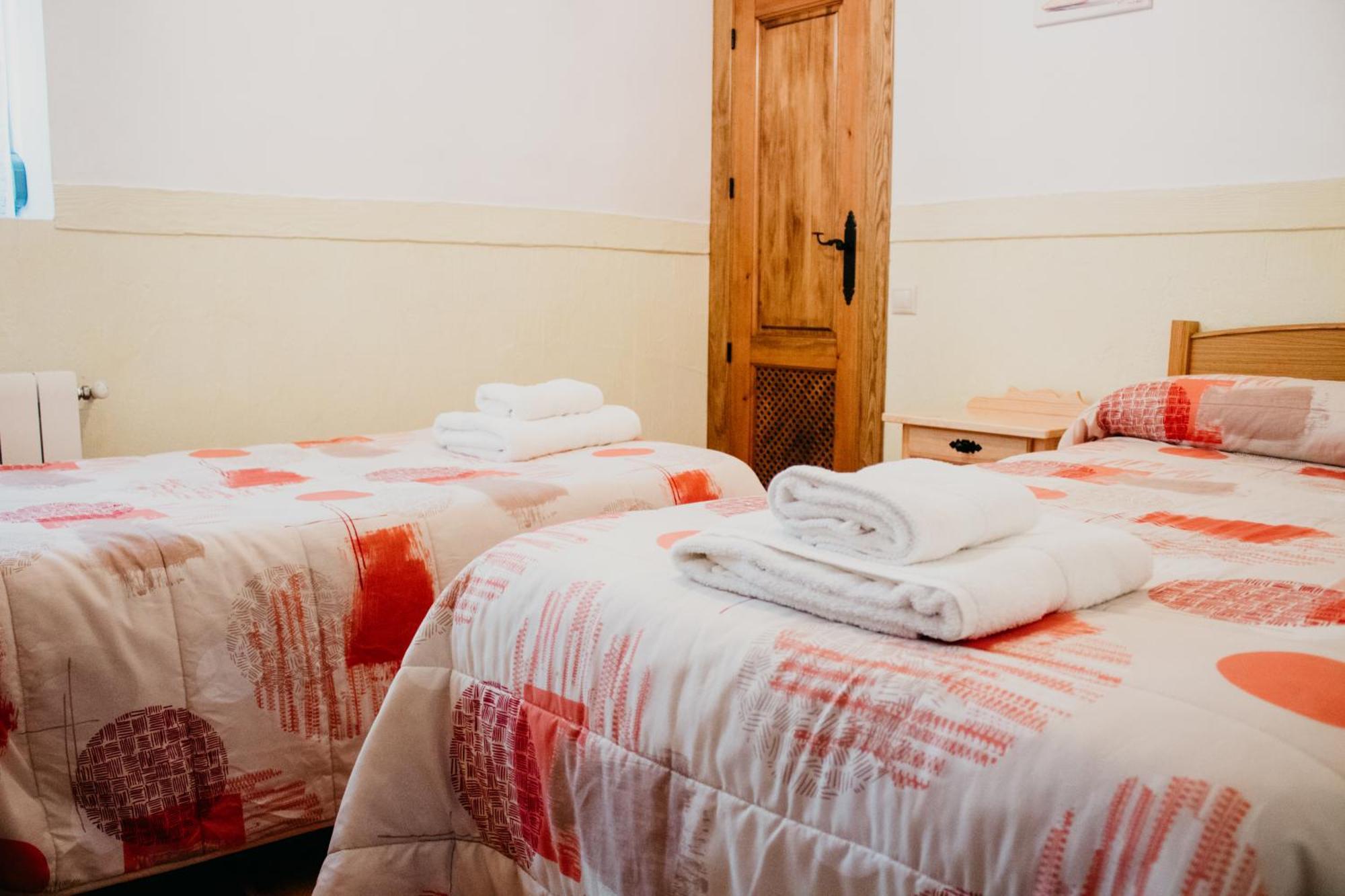 Apartamentos El Callejon Riópar Екстериор снимка