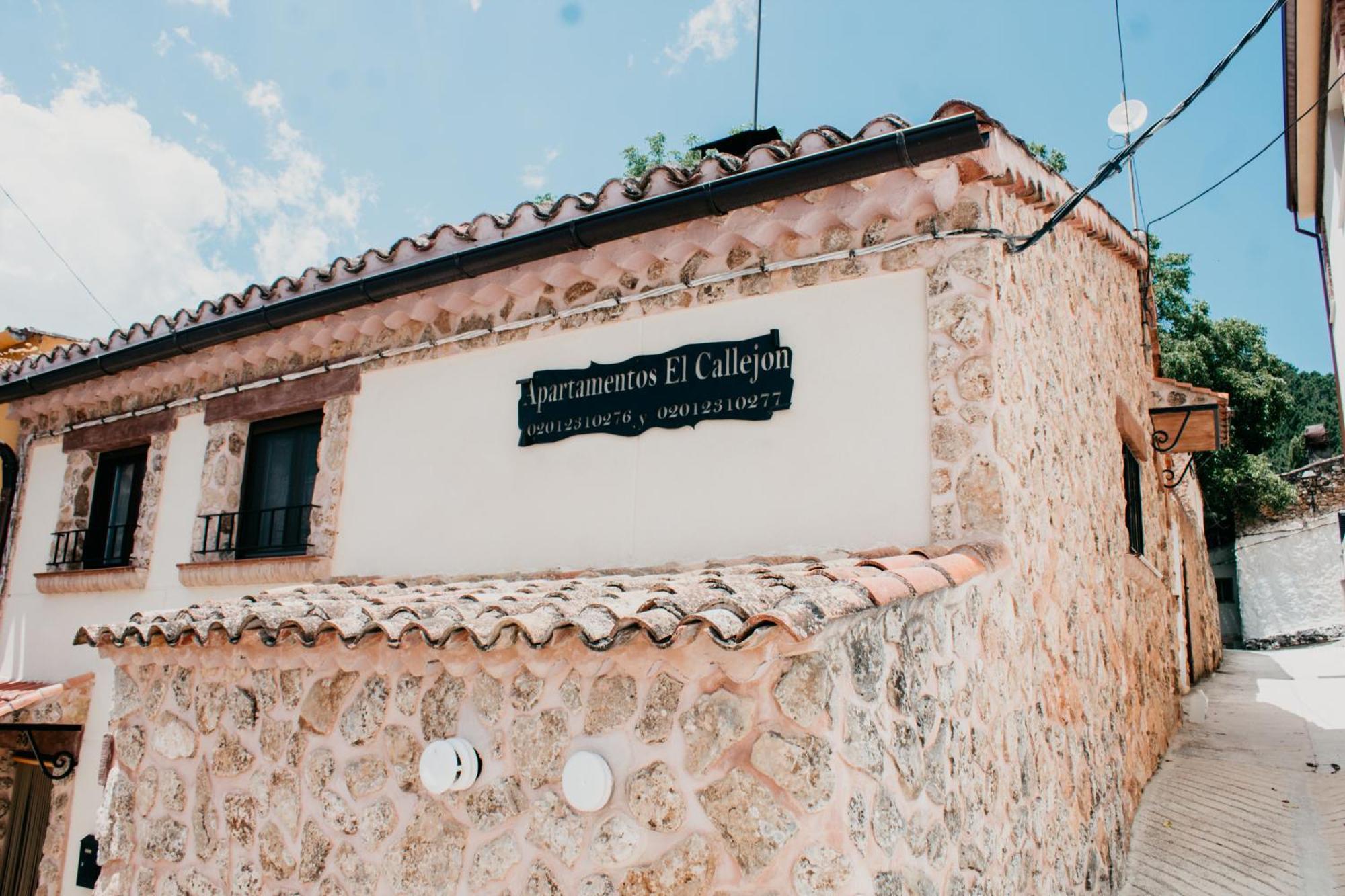Apartamentos El Callejon Riópar Екстериор снимка